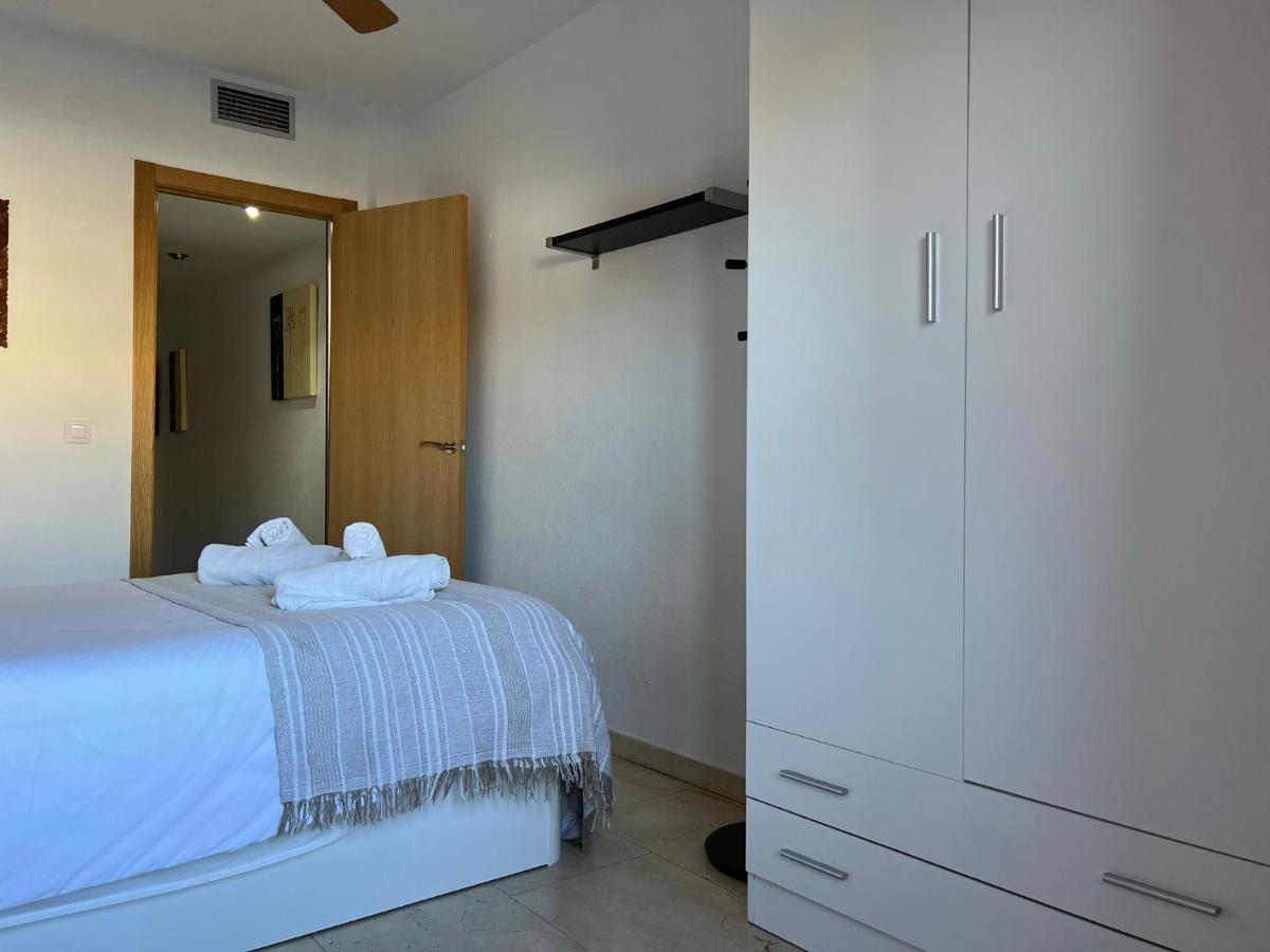 Апартаменты Apartamento La Torre Con Parking Gratuito Кордова Экстерьер фото